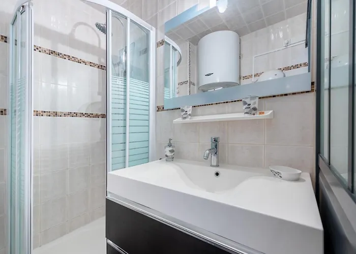 Apartment Le Pavillon - A 30 M De La *