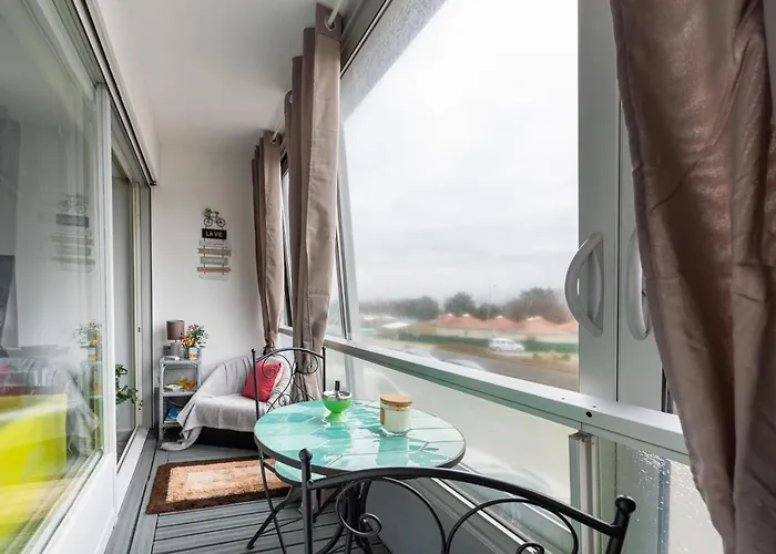 Le Pavillon - A 30 M De La Apartment