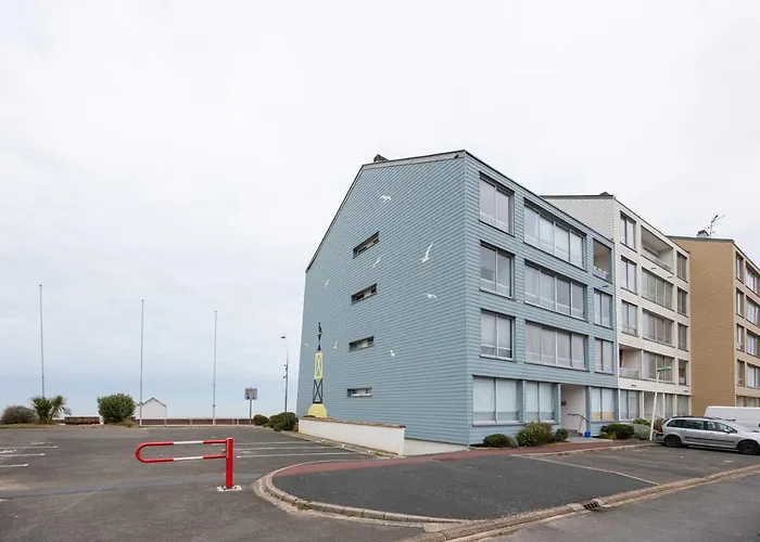 Apartment Le Pavillon - A 30 M De La Courseulles-sur-Mer