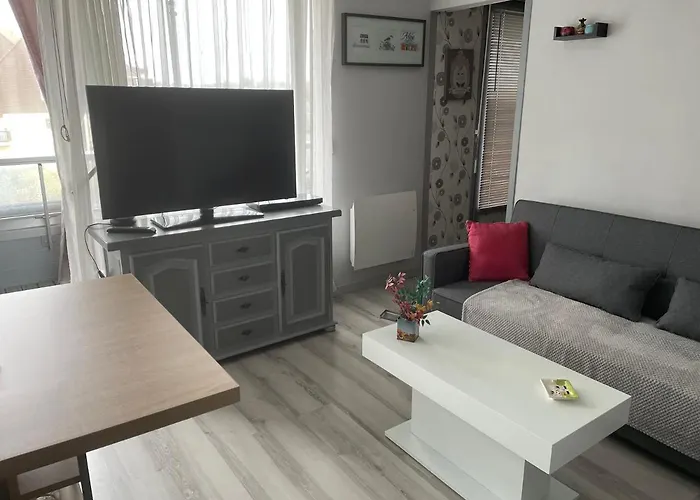 Le Pavillon - A 30 M De La Apartment